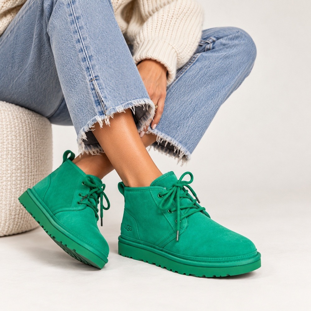 UGG Neumel Green Suede Lace Up Chukka Boots Women 7